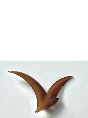 🎁 Vintage Chocolate Brown Seagull
Brooch • Modernist Bird Pin • Unisex • B+D